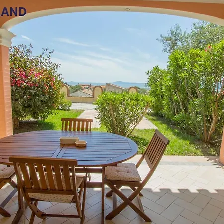 Castello Apartment