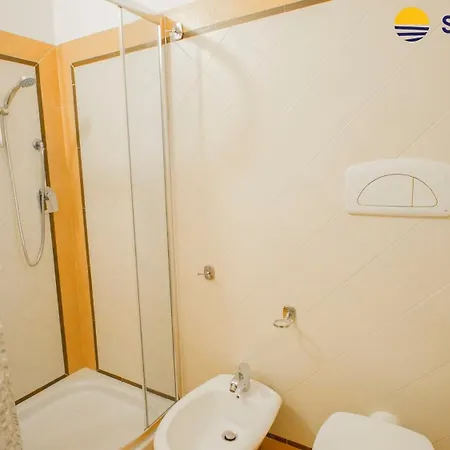 Apartment Castello Villarios