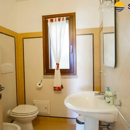 Castello Apartment *