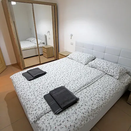 Apartment Castello *